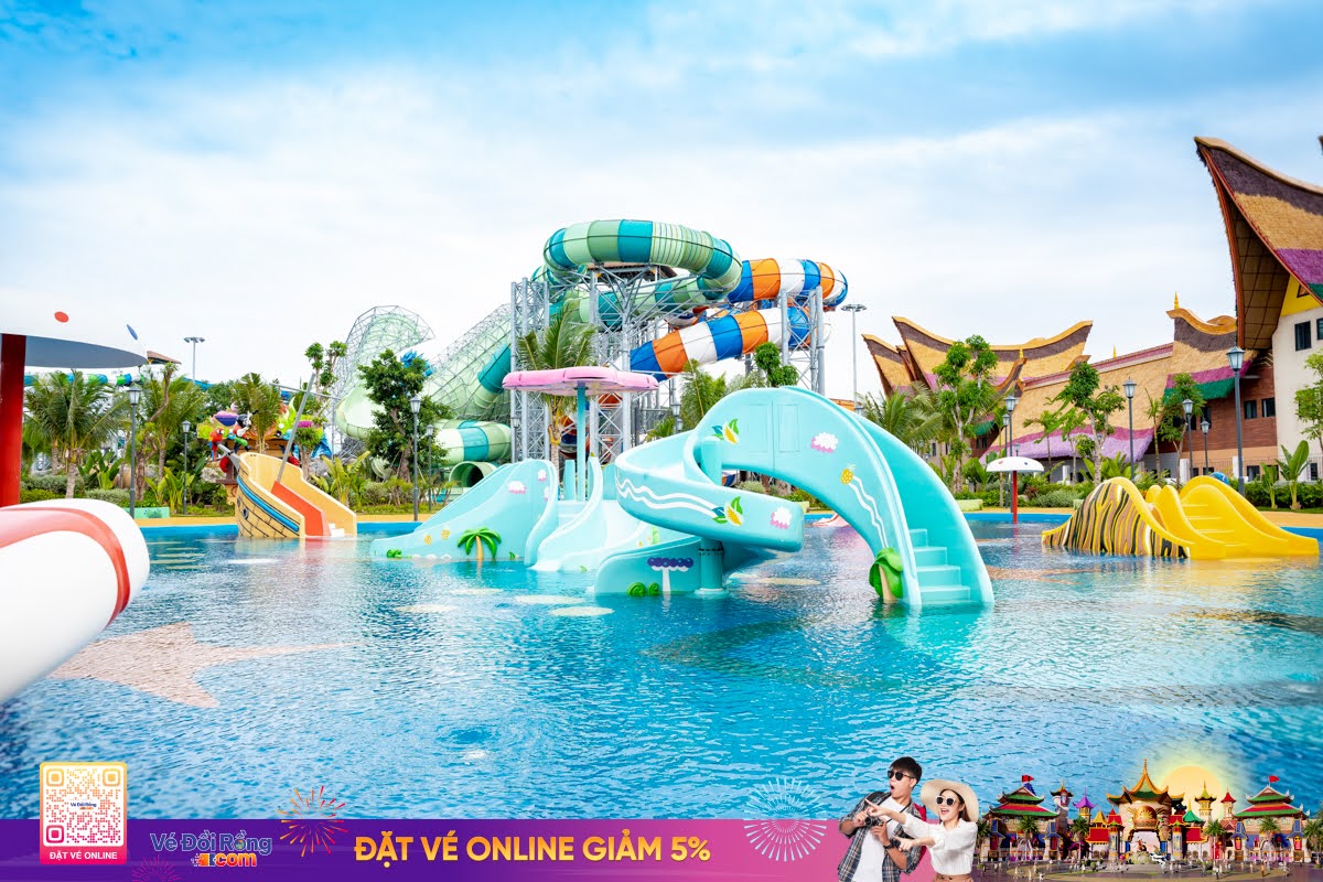 Combo Công viên nước và Công viên Ánh sáng
